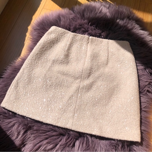 WOOL SEQUIN MINI SKIRT - Picture 5 of 11